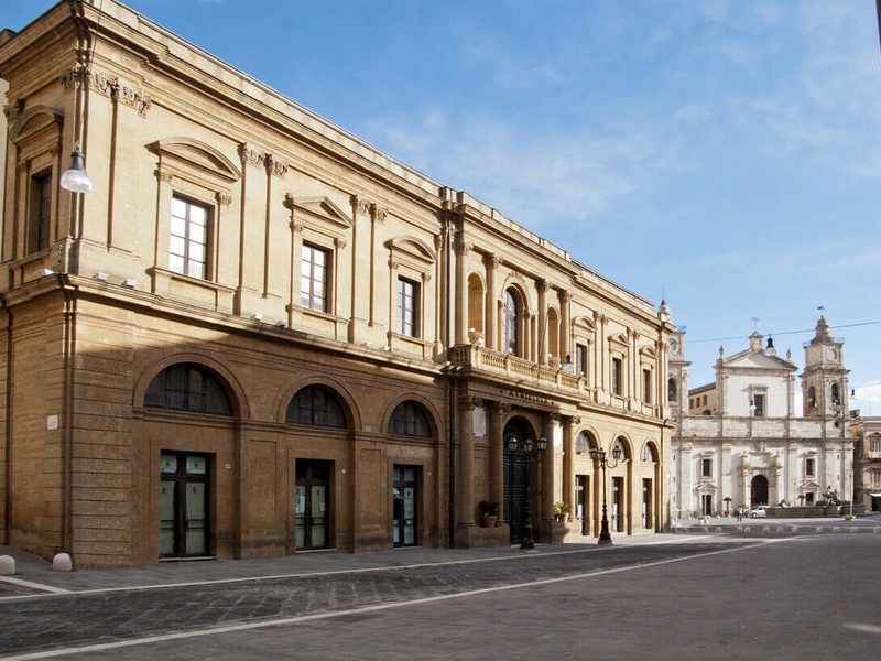 Il Municipio di Caltanissetta