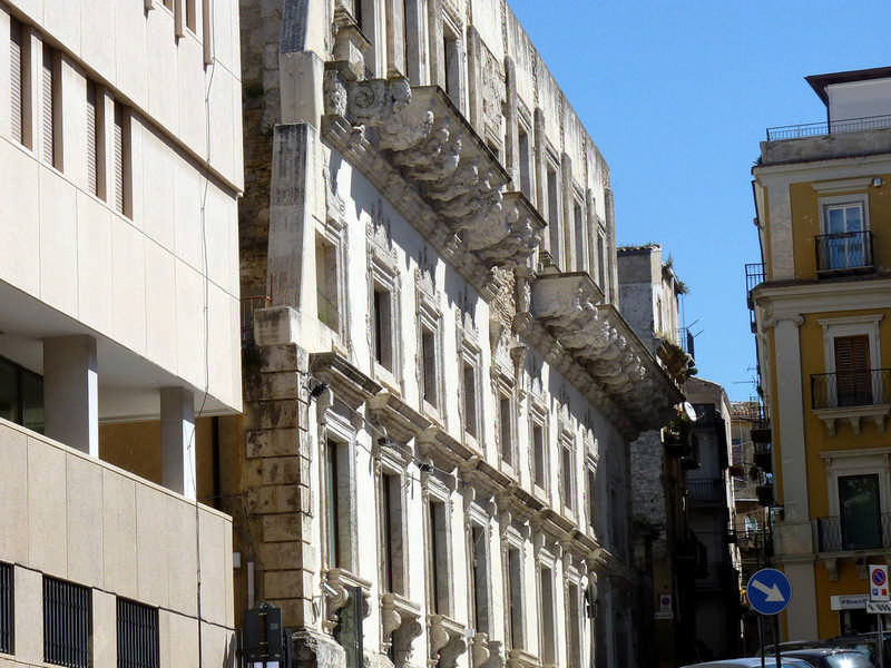 Palazzo Moncada Palazzo Moncada a Caltanissetta