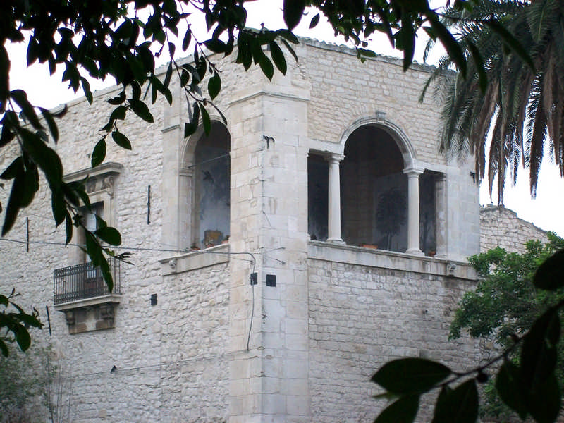 Prospetto laterale del Castello Naselli di Comiso