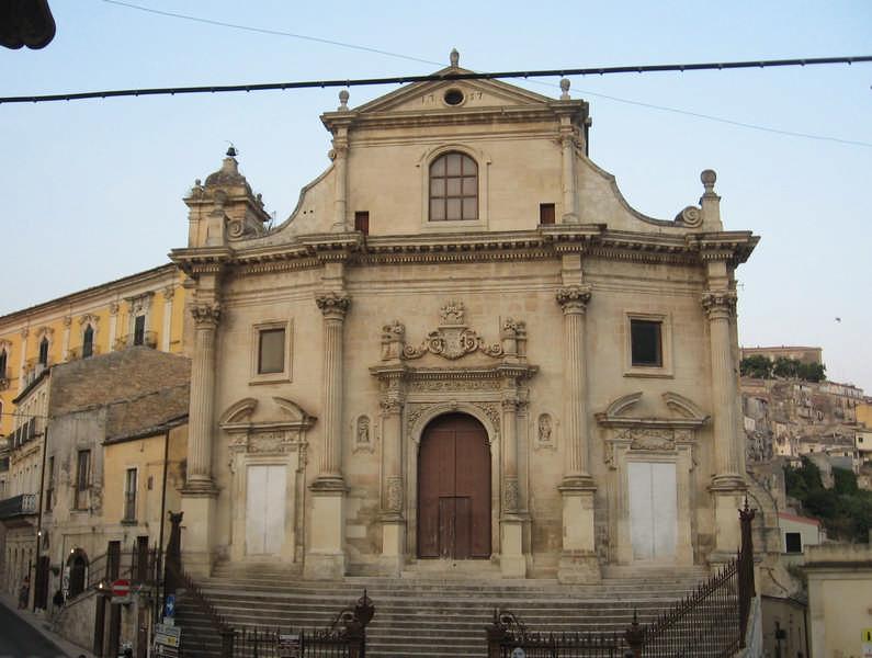 Chiesa delle Santissime Anime del Purgatorio La chiesa delle Santissime Anime del Purgatorio a Ragusa