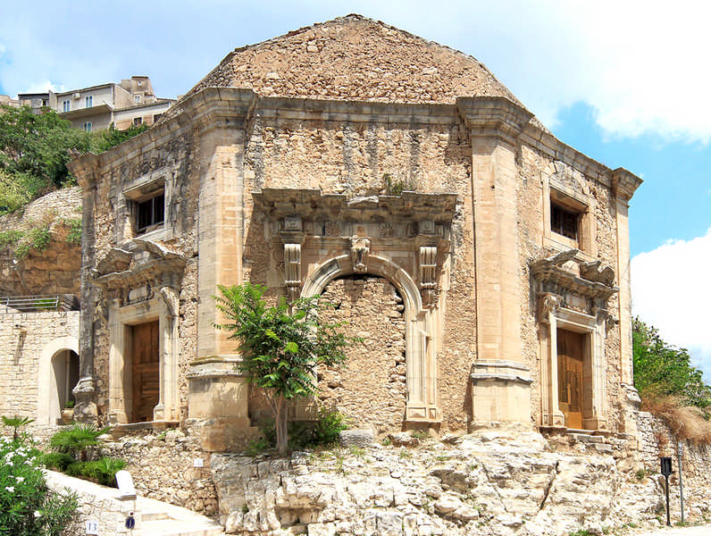 Santa Maria dei Miracoli La chiesa di Santa Maria dei Miracoli a Ragusa