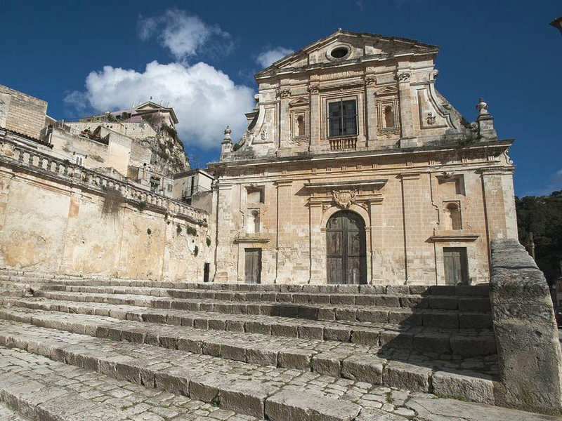 Chiesa di Maria Santissima della Consolazione La Chiesa di Maria Santissima della Consolazione a Scicli
