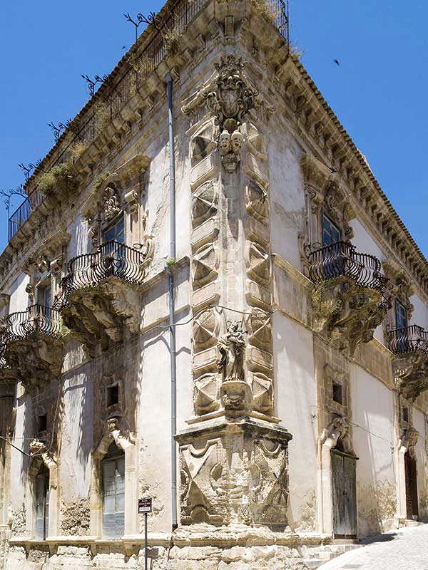Palazzo Beneventano a Scicli
