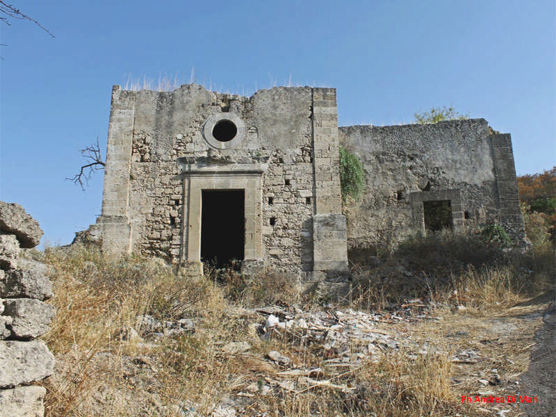 Chiesa rupestre di San Giuseppe il Giusto La Chiesa rupestre di San Giuseppe il Giusto a Lentini