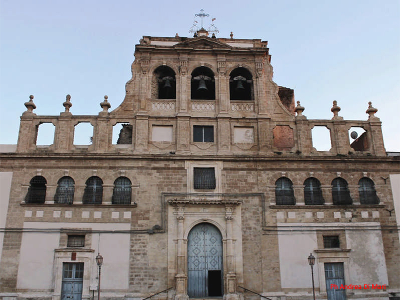 Chiesa della Santissima Trinità e San Marziano La Chiesa della Santissima Trinità e San Marziano a Lentini