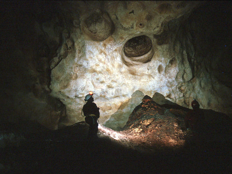 Grotta Palombara La Grotta Palombara di Melilli