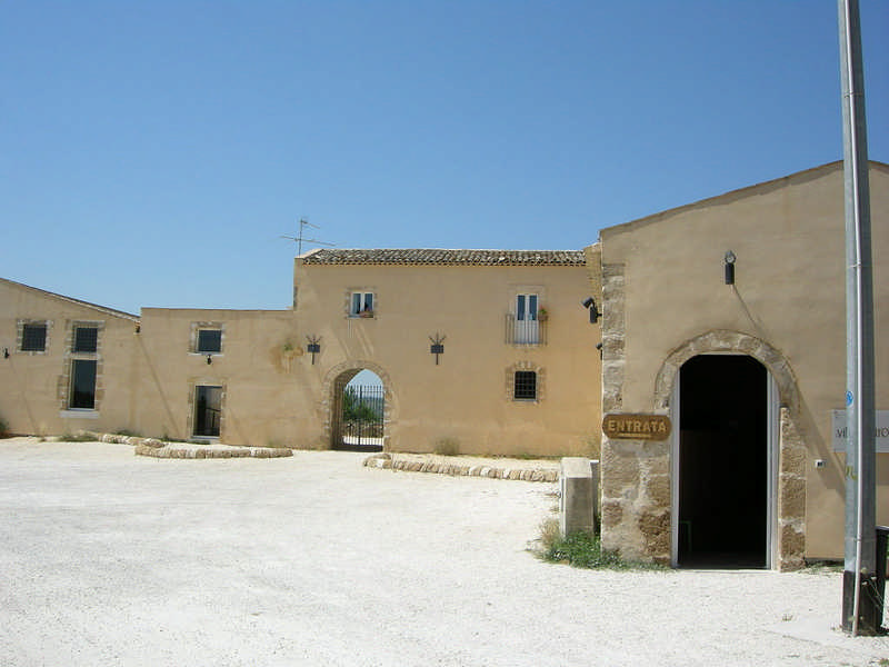 La masseria di Villa Romana del Tellaro a Noto