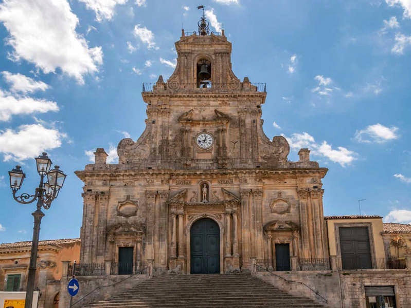 La Basilica di San Sebastiano a Palazzolo Acreide
