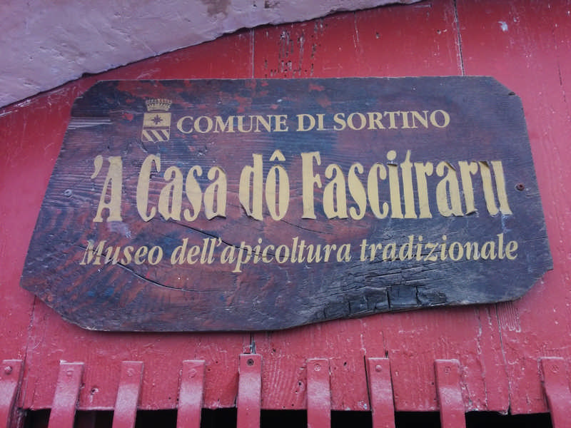 La Casa museo dell’apicoltura tradizionale a Sortino